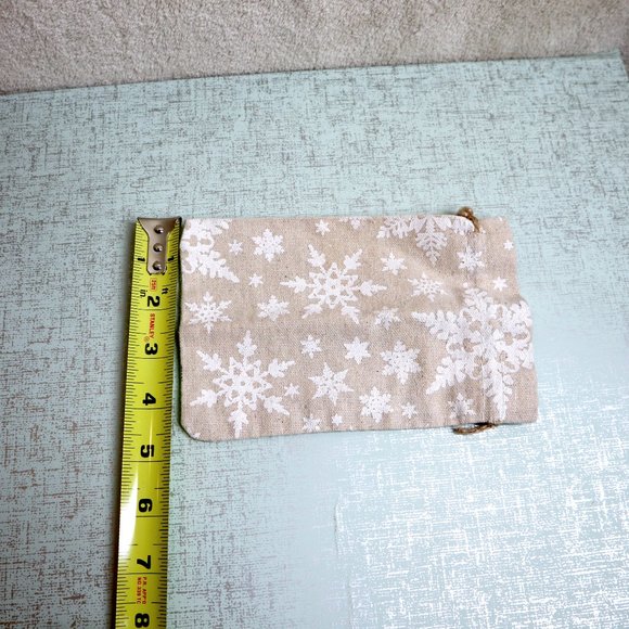 Snowflake Christmas Burlap Bags 4 Days Xmas Countdown Calendar Stocking Bags - Picture 6 of 12